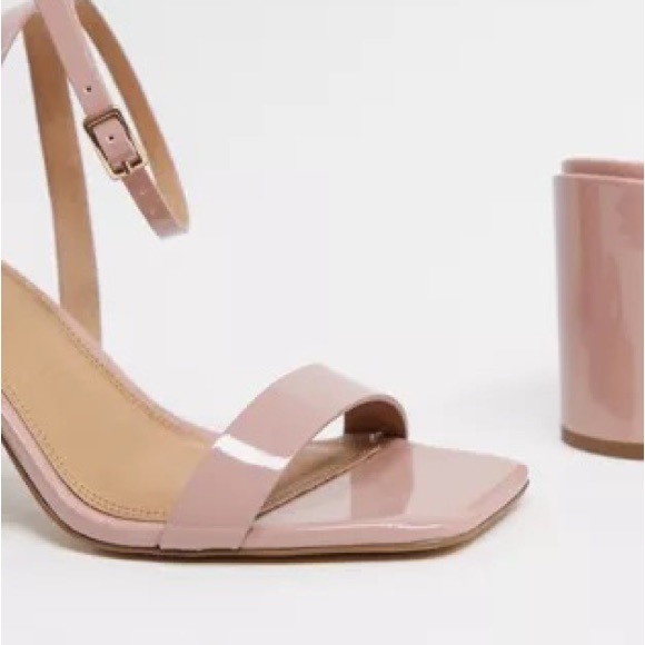 NWT ASOS DESIGN WideFit Havana barely there block heeled sandals in beige patent - Picture 2 of 4